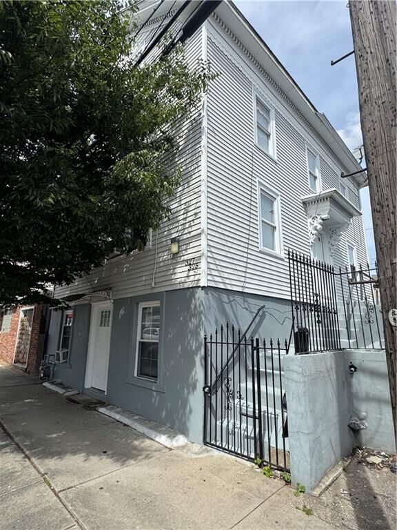 Property Photo:  325 Manton Avenue  RI 02909 