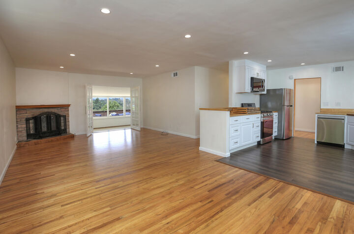 Property Photo:  2635 Hacienda Way  CA 93105 