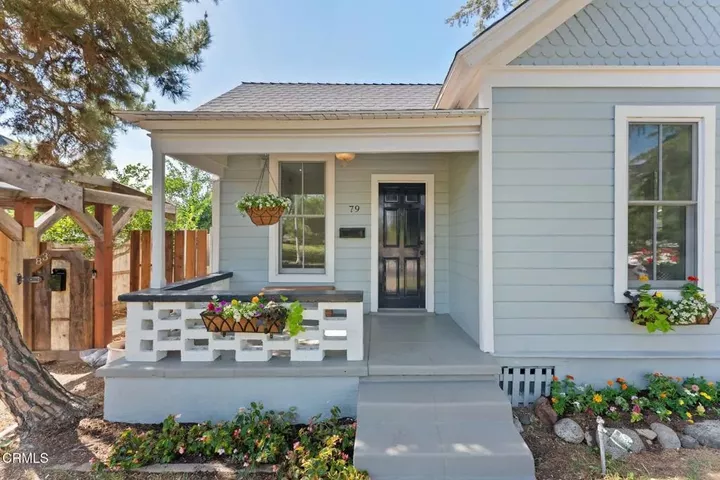 Property Photo:  79 W Villa Street  CA 91103 