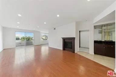 Property Photo:  1508 Greenfield Avenue 307  CA 90025 