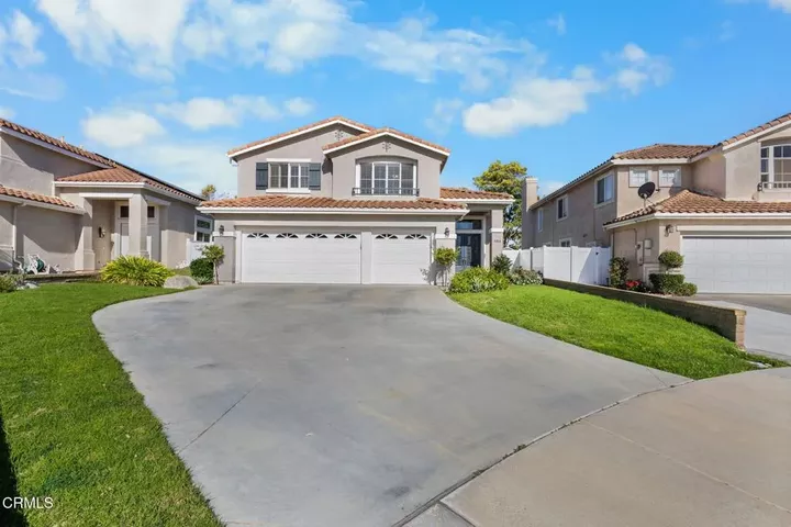 Property Photo:  484 Via Olivera  CA 93012 