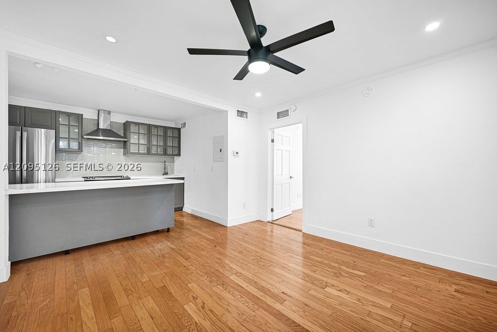 Property Photo: 1337 Euclid Ave 106 FL 33139