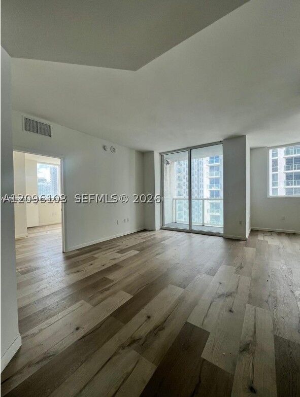 Property Photo: 253 NE 2nd St 2508 FL 33132