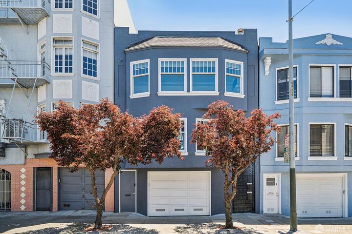 Property Photo:  1635 Chestnut Street  CA 94123 