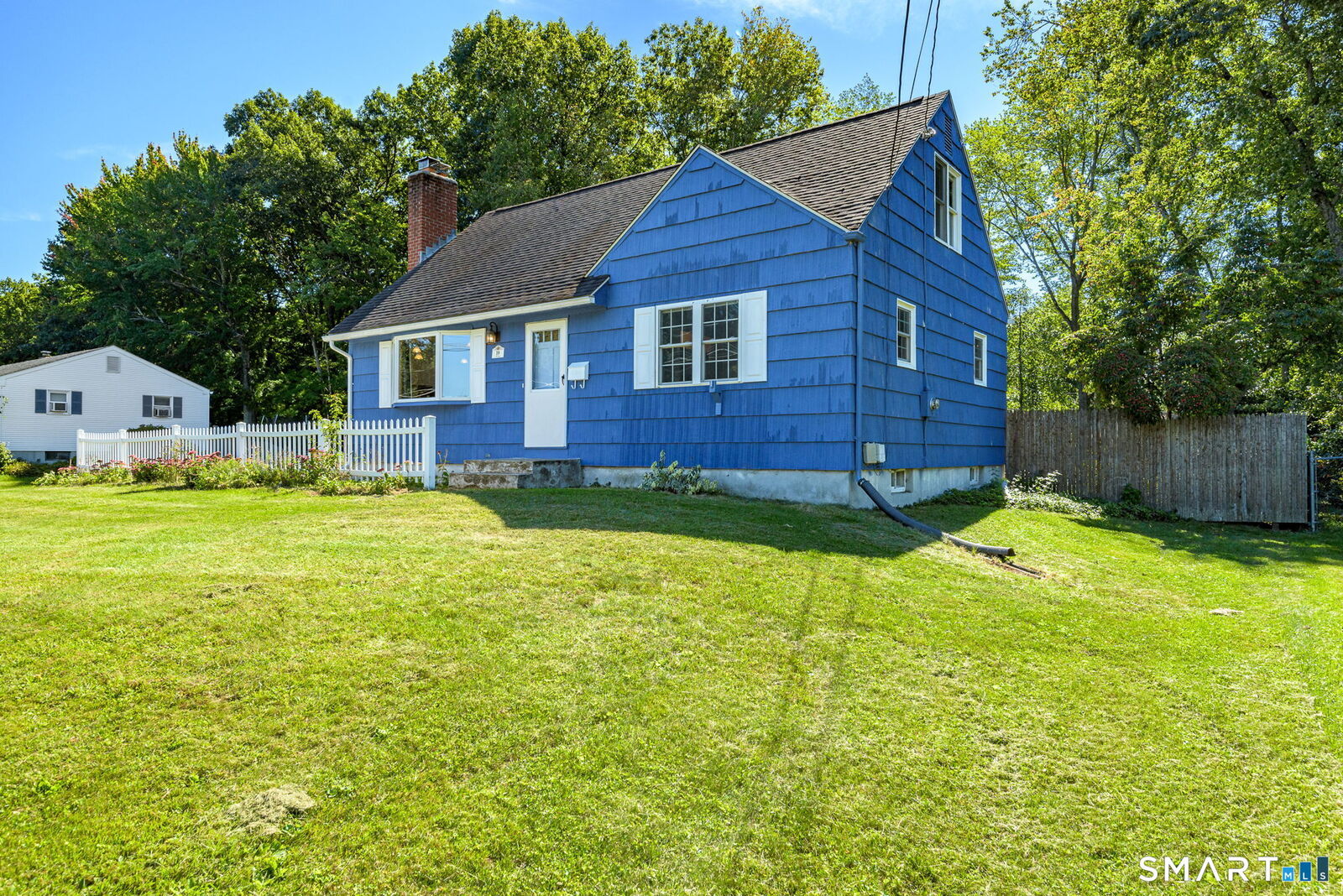 Property Photo:  10 Ann Street  CT 06082 