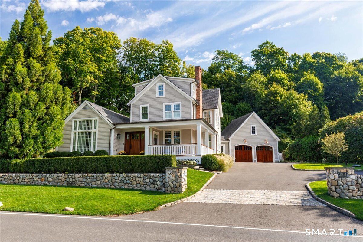 Property Photo:  284 Park Street  CT 06840 