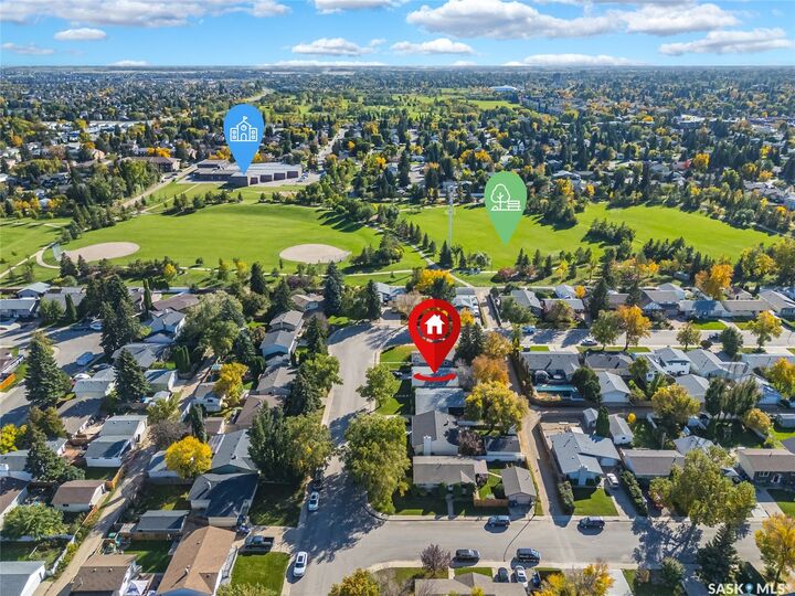 Property Photo:  417 Waterloo Crescent  SK S7H 4L3 