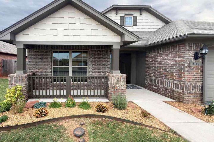 Property Photo:  511 Copper Canyon Avenue  OK 74075 