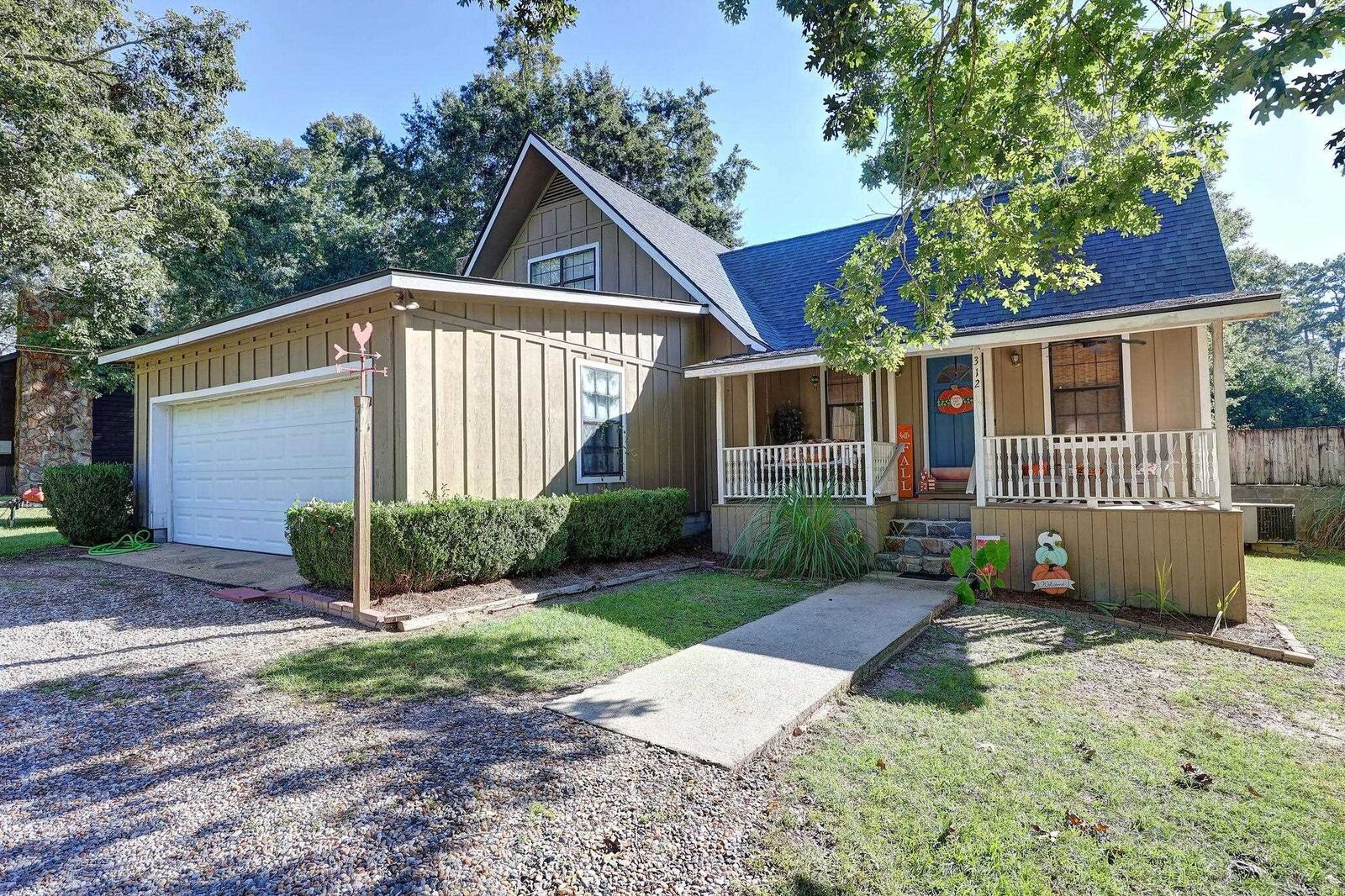 Property Photo: 312 Dechene Drive GA 31757