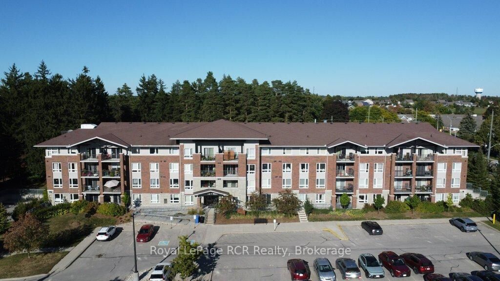 Property Photo:  645 St David Street S 214  ON N1M 0A9 