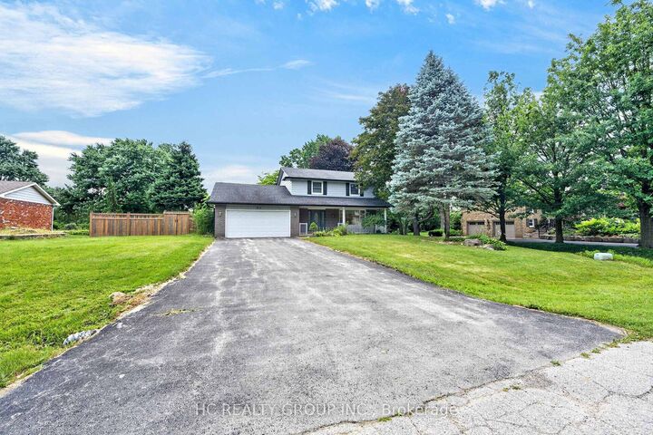 Property Photo:  22 Fireside Drive  ON L8N 2Z7 