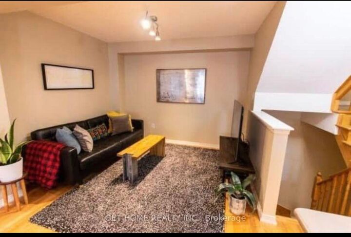 Property Photo:  25 Silvester Street  ON L1Z 0K9 