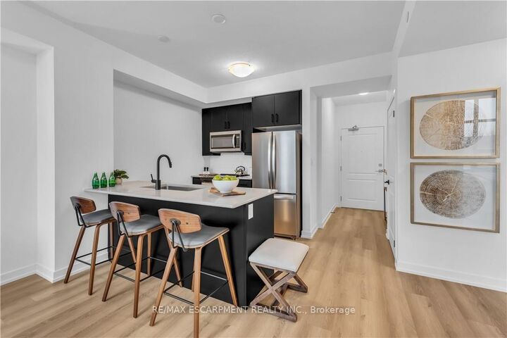Property Photo:  10 Mallard Trail 237  ON L8B 2A7 