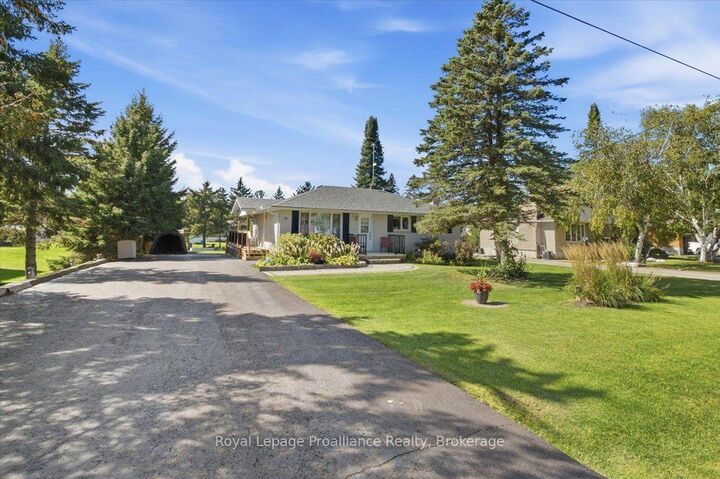 Property Photo:  91 Chatterton Valley Crescent  ON K0K 2B0 