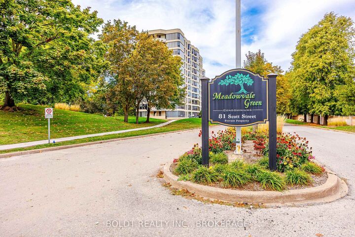 Property Photo: 81 Scott Street 812 ON L2N 7L5