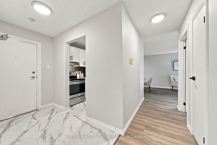 Property Photo:  144 Conway Drive 58  ON N6E 3N3 