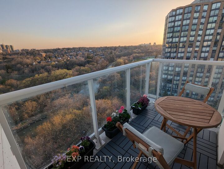 Property Photo:  10 Wilby Crescent 1106  ON M9N 0B6 