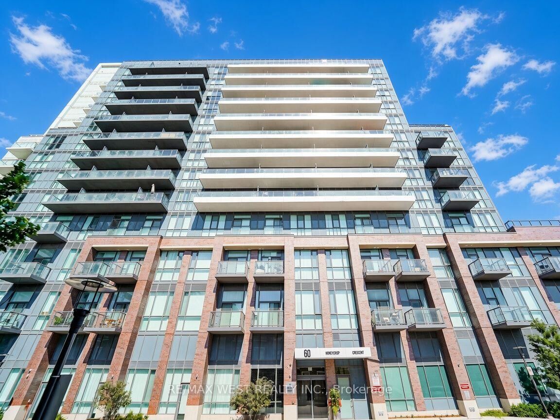 Property Photo:  60 Honeycrisp Crescent 311  ON L4K 0N5 