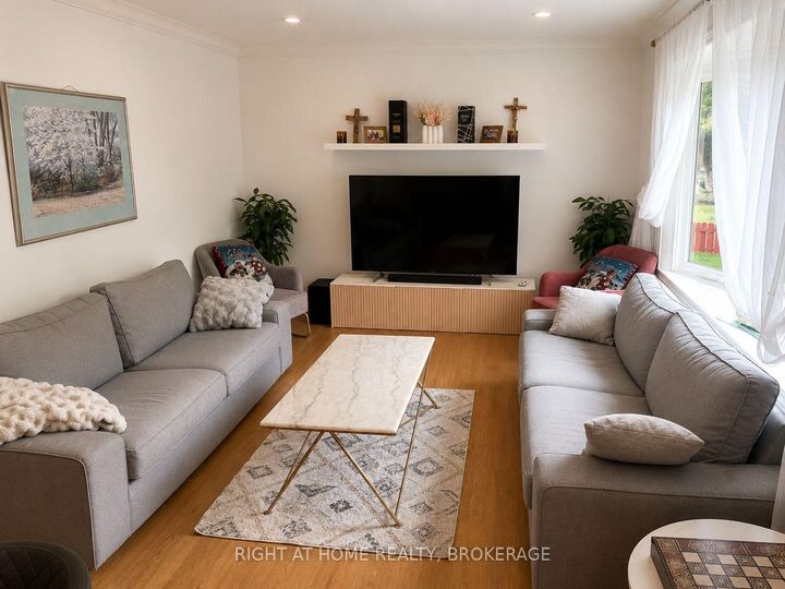 Property Photo: 19 White Street ON L2N 1Z3