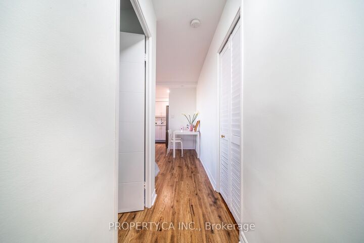 Property Photo: 455 Sentinel Road 1114 ON M3J 1V5