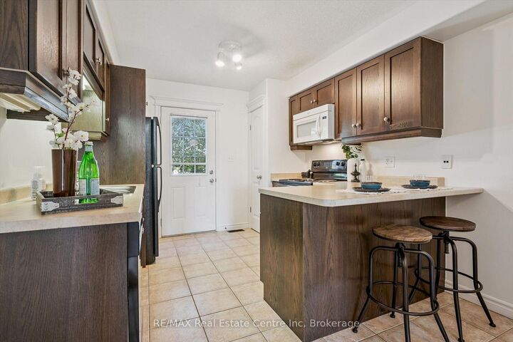 Property Photo:  185 Carters Lane  ON N0B 2K0 