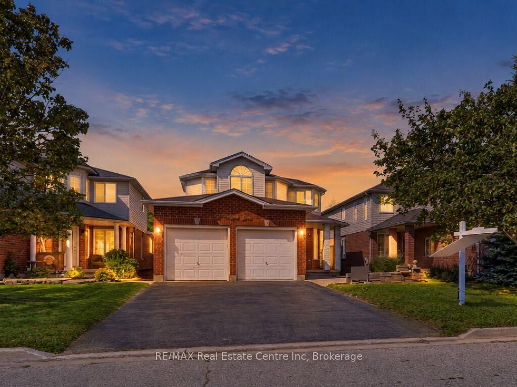 Property Photo:  61 Moffatt Lane  ON N1G 5E8 
