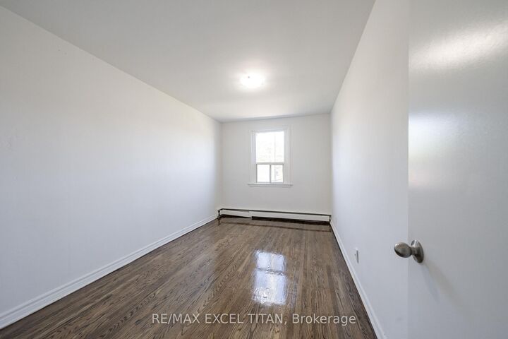 Property Photo:  1201 Cedar Street 6  ON L1J 3P1 
