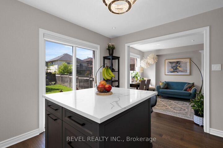 Property Photo:  69 Stephanie Lane  ON L4N 0V9 