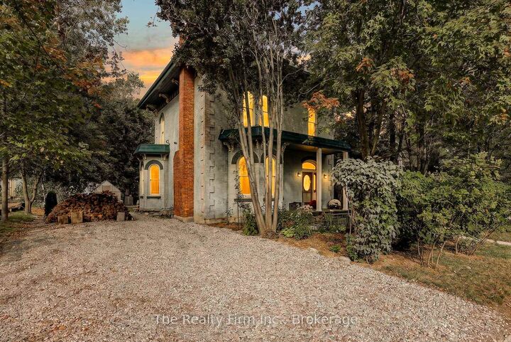 Property Photo:  12 Stover Street S  ON N0J 1P0 