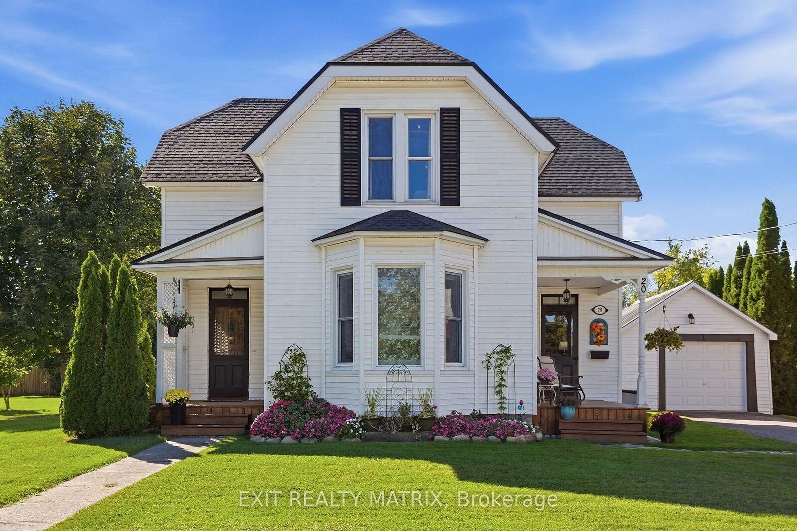 Property Photo:  20 Spring Street  ON K0C 1T0 