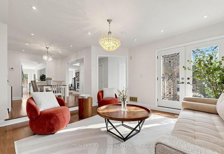 Property Photo:  64 Leno Mills Avenue  ON L4S 1C3 