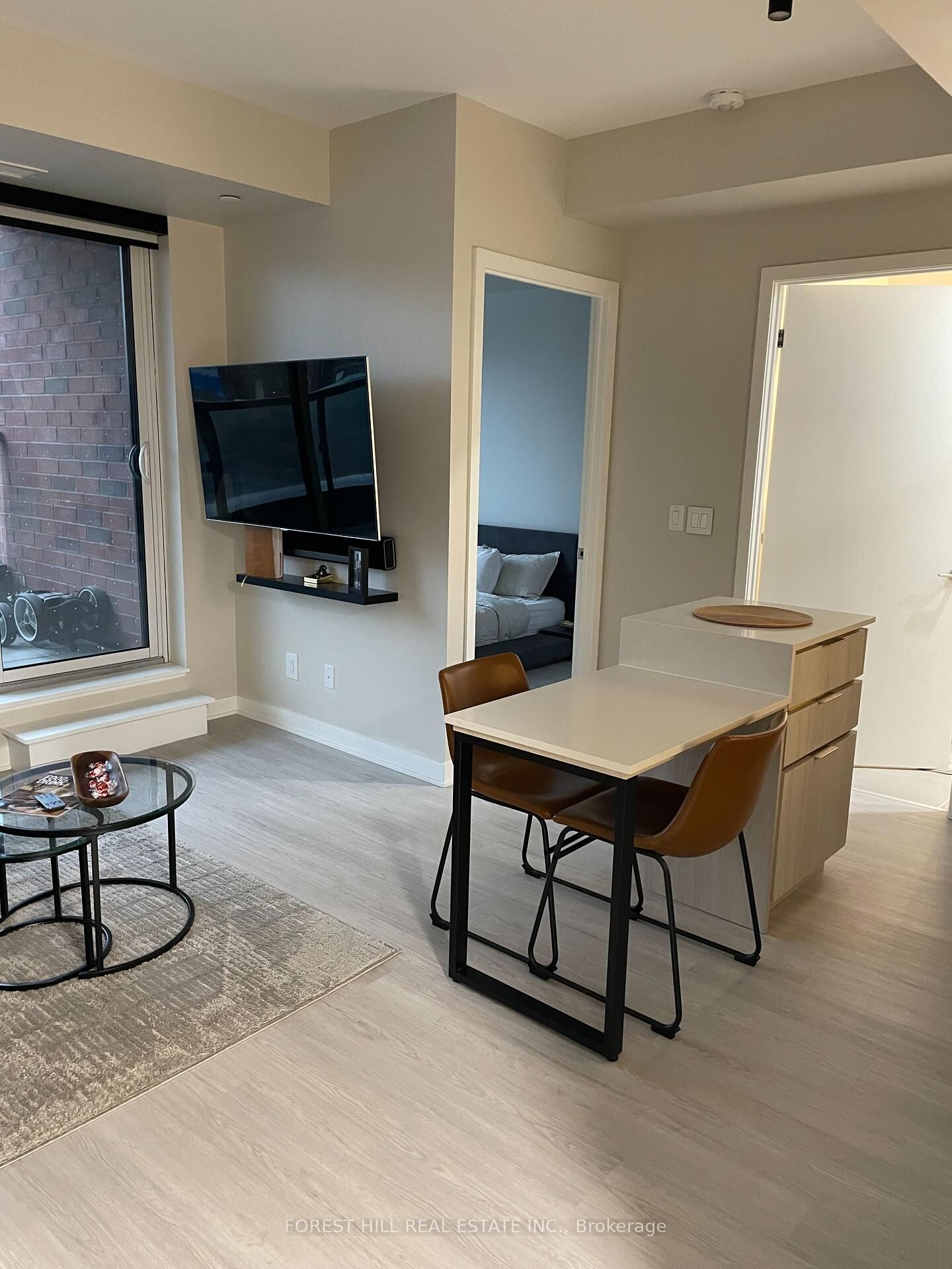 Property Photo:  185 Alberta Avenue 316  ON M6C 0A5 