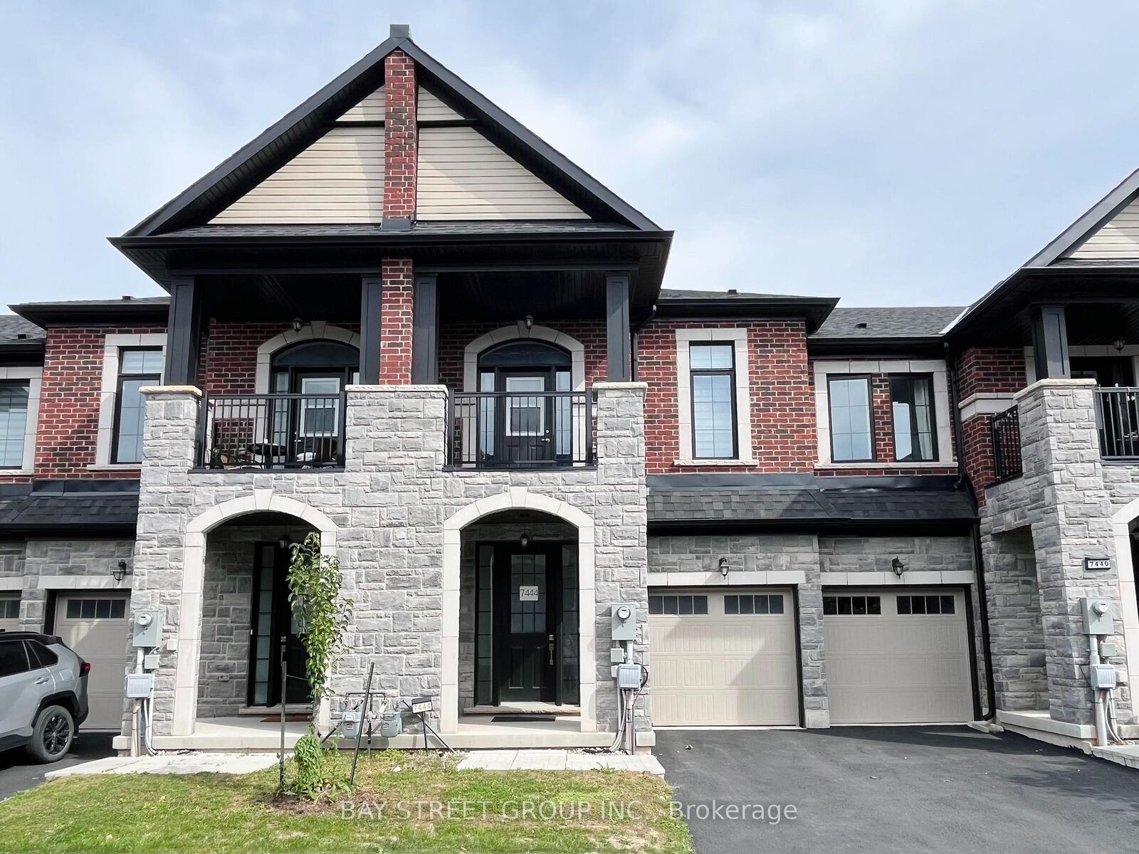 Property Photo:  7444 Baycrest Common 25  ON L2G 3L9 