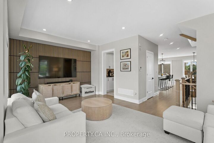 Property Photo:  556 New England Court  ON L3X 0M5 