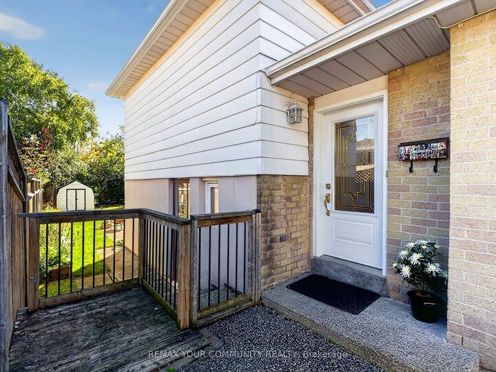 Property Photo:  37 Coxworth Crescent  ON M1B 1E2 