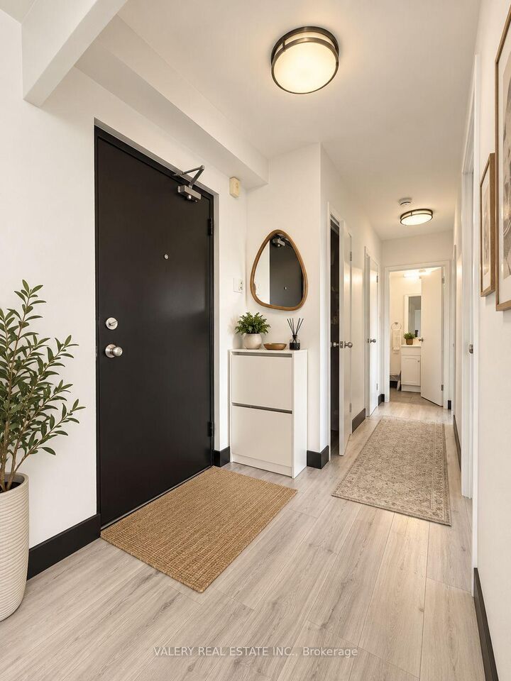 Property Photo:  600 Eglinton Avenue W 410  ON M5N 1C1 