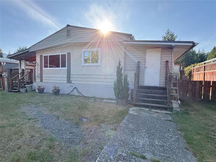 Property Photo:  603 Conuma Dr  BC V0P 1G0 
