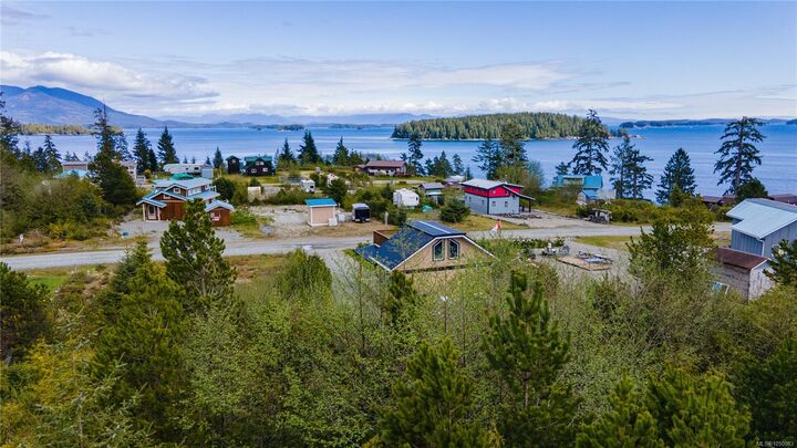 Property Photo:  1138 Fifth Ave  BC V0R 3A0 