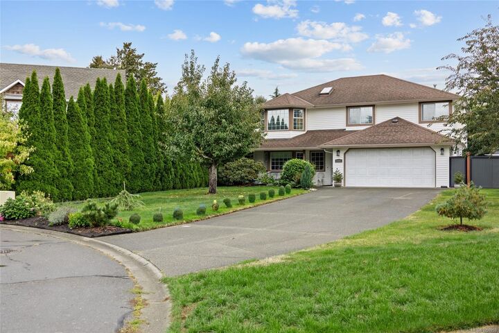 Property Photo:  1557 Flicker Pl  BC V9N 8M6 