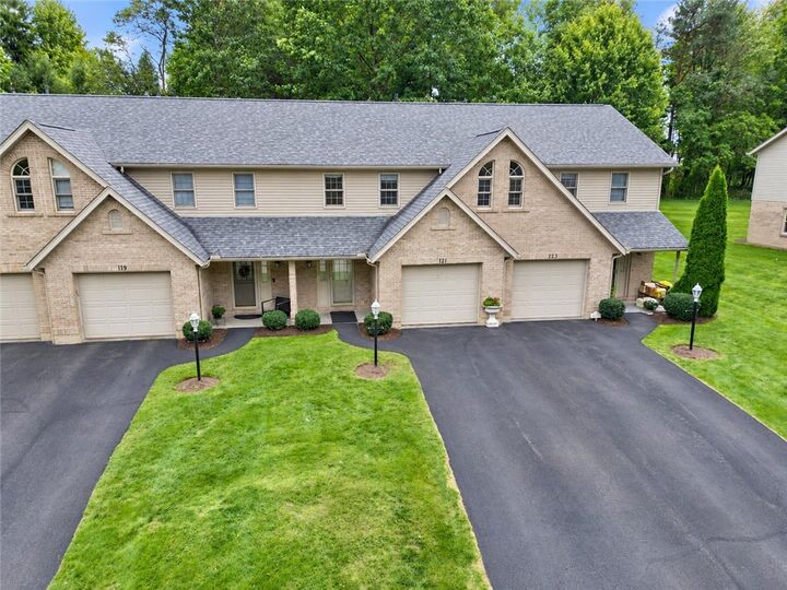 Property Photo: 121 Windy Drive PA 16001