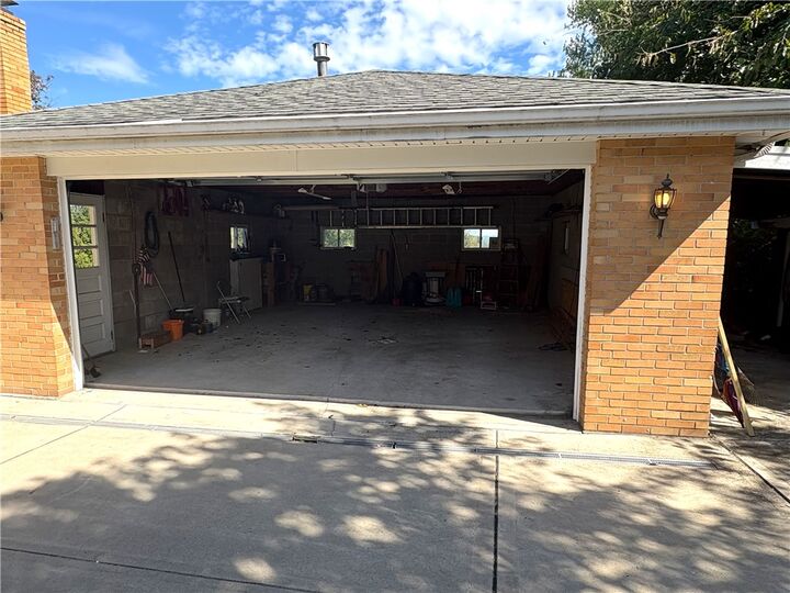 Property Photo:  230 McCartney Dr  PA 15108 
