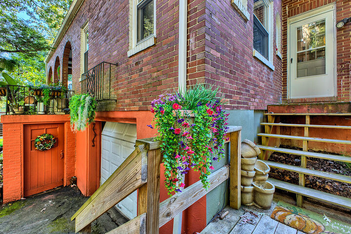 Property Photo: 309 Dorothy Louise Drive PA 15644