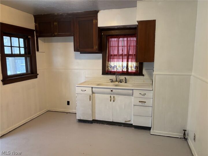 Property Photo:  365 Marmion Avenue  OH 44507 