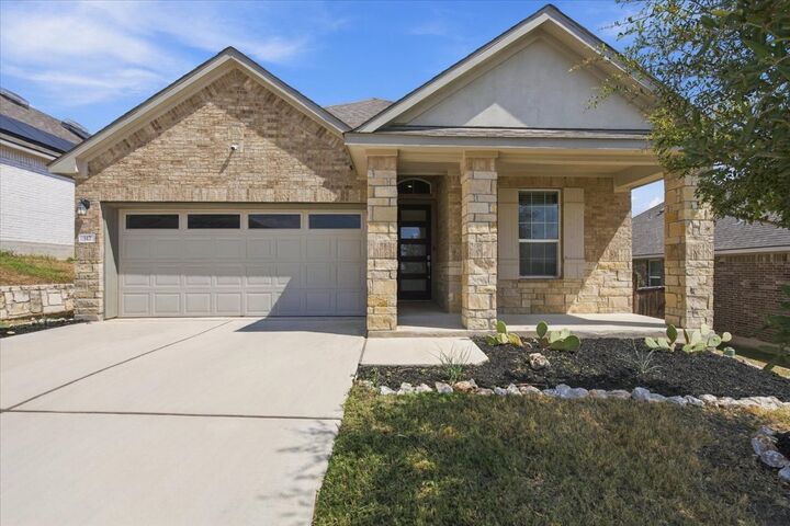 Property Photo:  517 Peace Pipe Way  TX 78628 