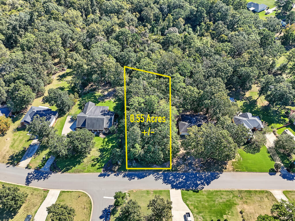 Property Photo: 207 Willow Lake Drive GA 31763