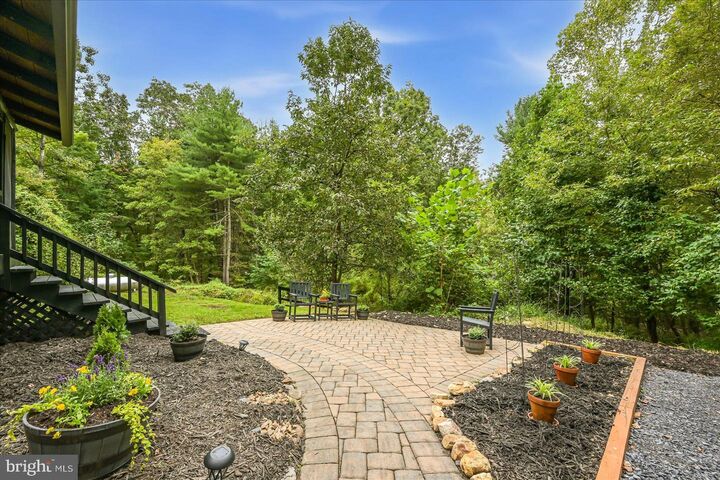Property Photo:  628 Kerns Mountain Lane  VA 22844 