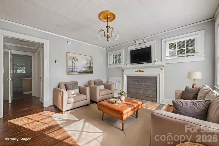 Property Photo:  2547/2549 Pinckney Avenue  NC 28205 