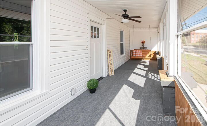 Property Photo: 313 N Elm Street NC 28103