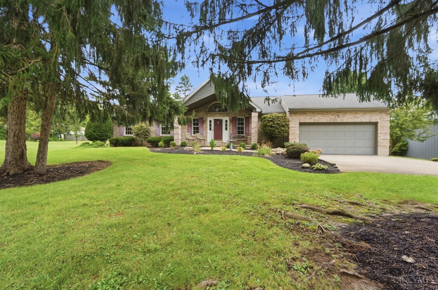 Property Photo: 350 Nunner Road OH 45039