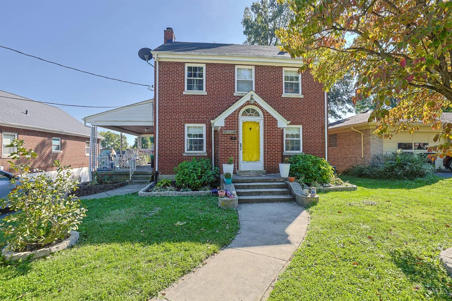 Property Photo: 1737 Madison Avenue OH 45231